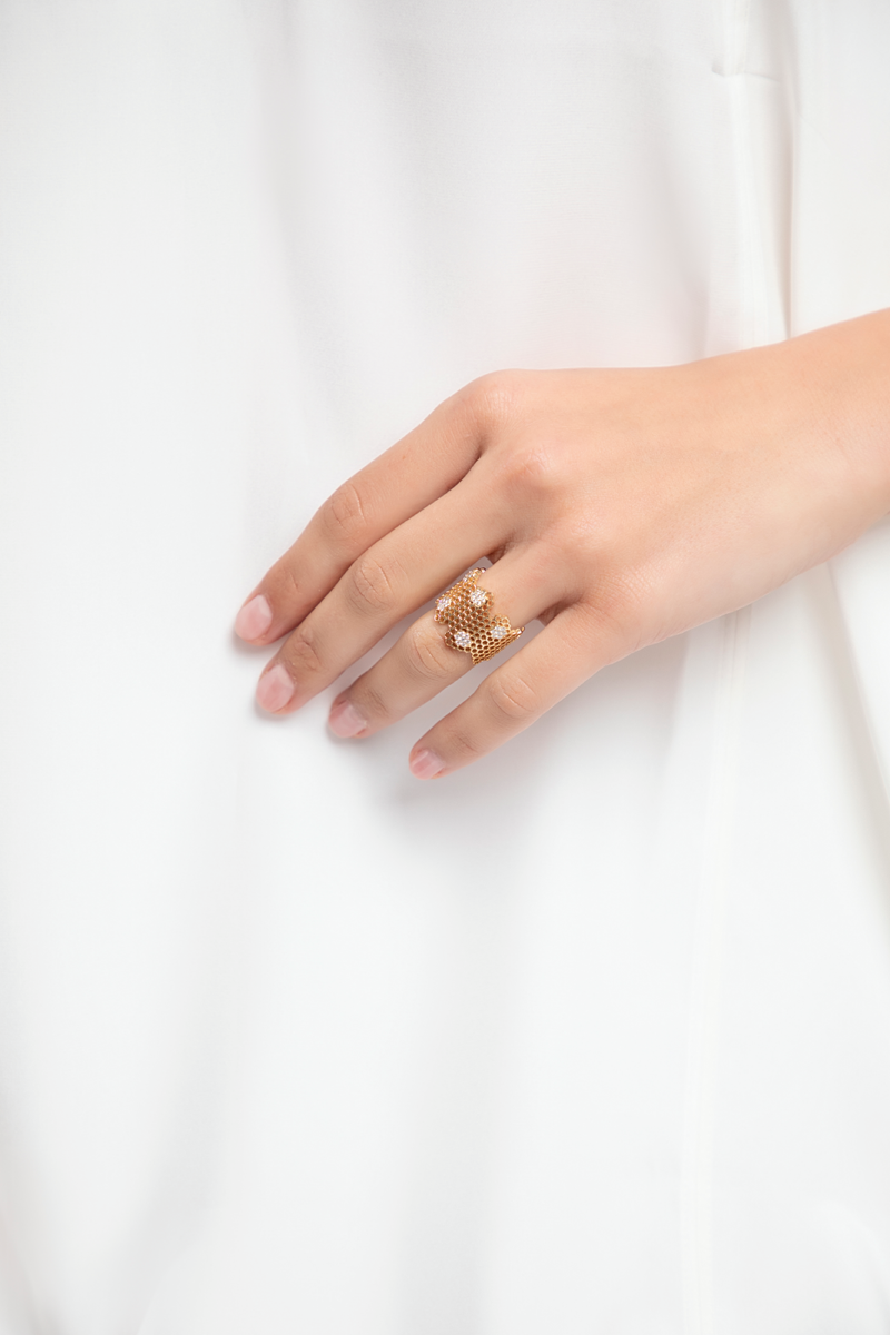 Honey Comb Blooms Harmony Ring