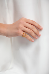 Honey Comb Blooms Embrace Signet Ring