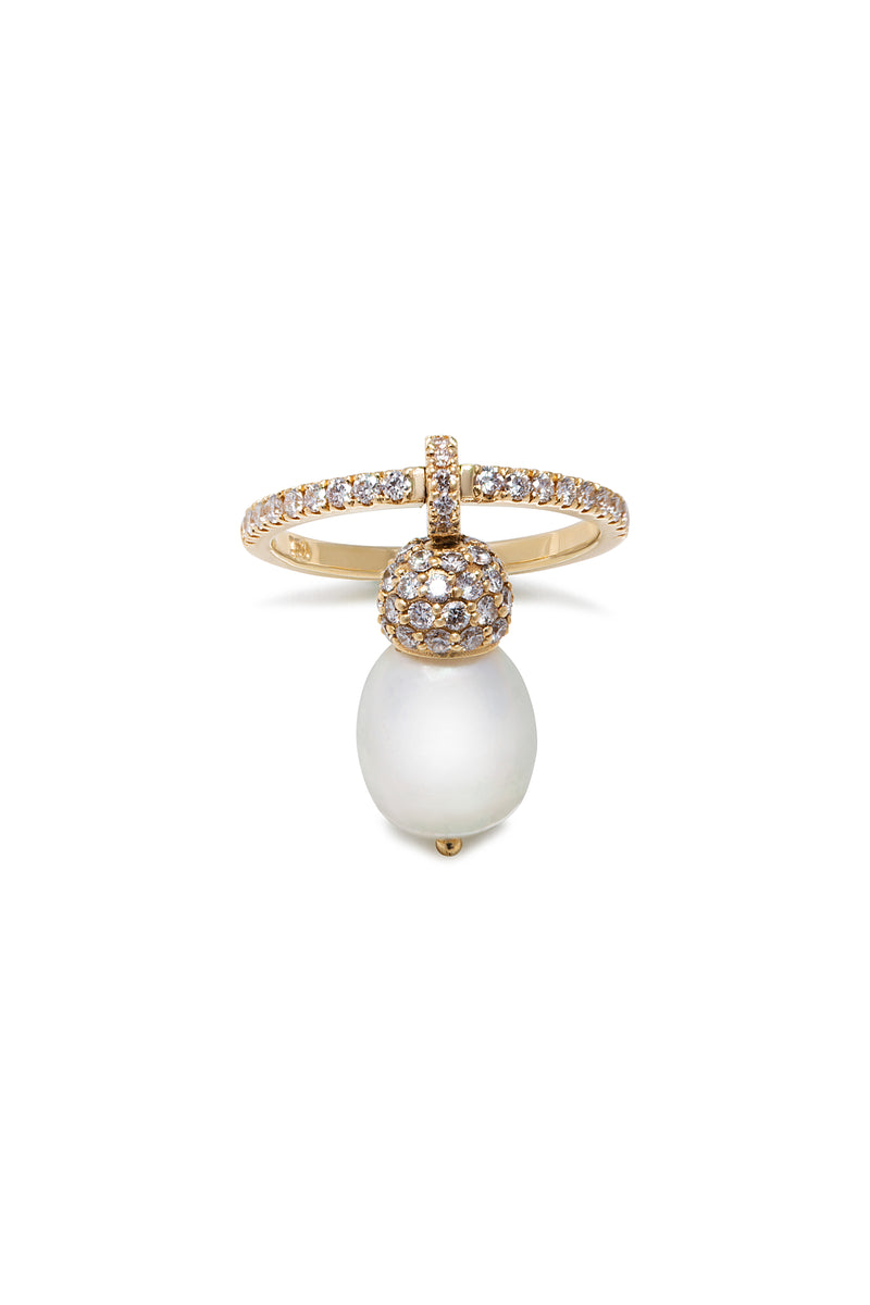 Unique Edition Yellow Gold, Diamonds and Pearl ring