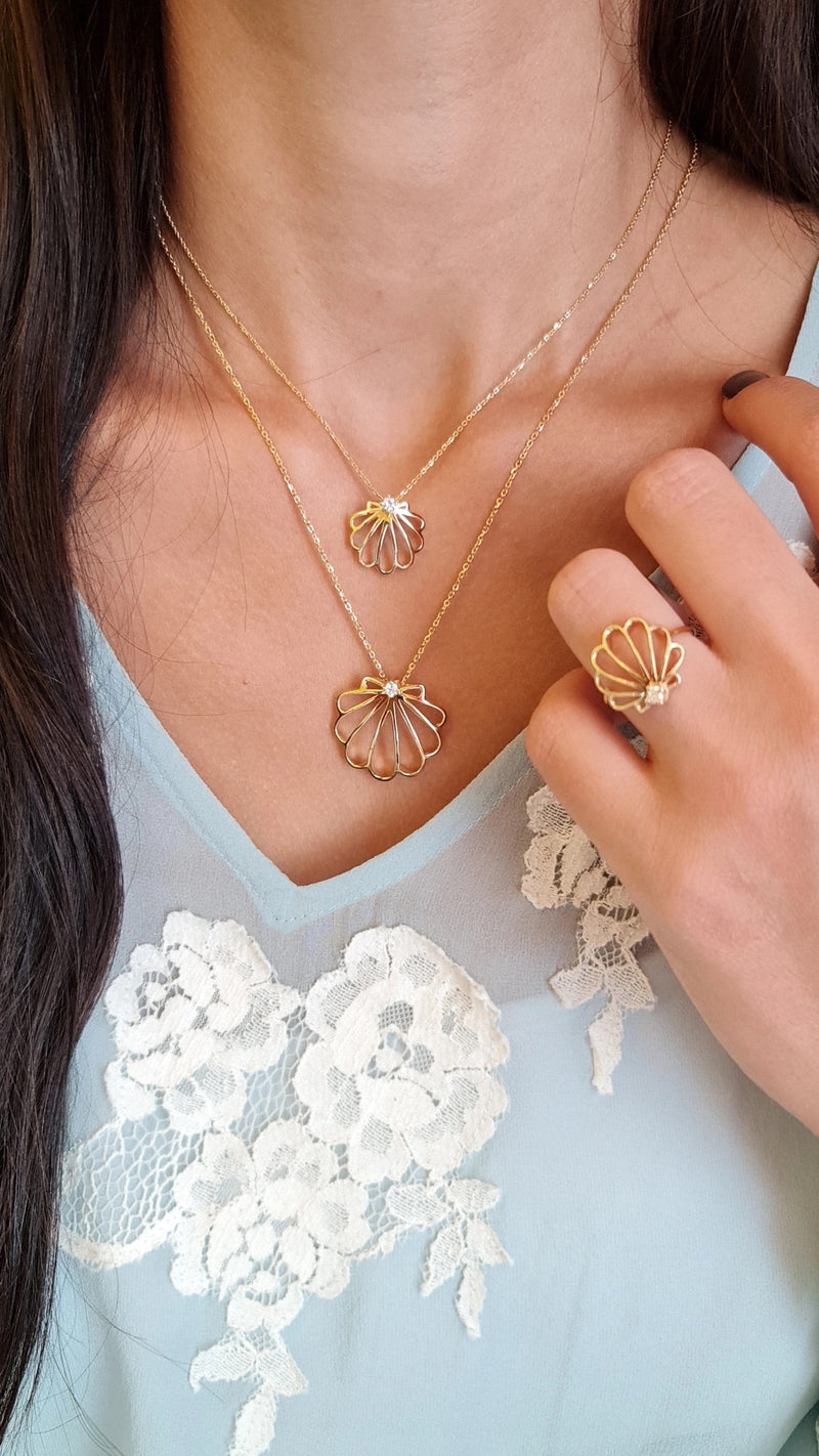 Seashell Necklace L
